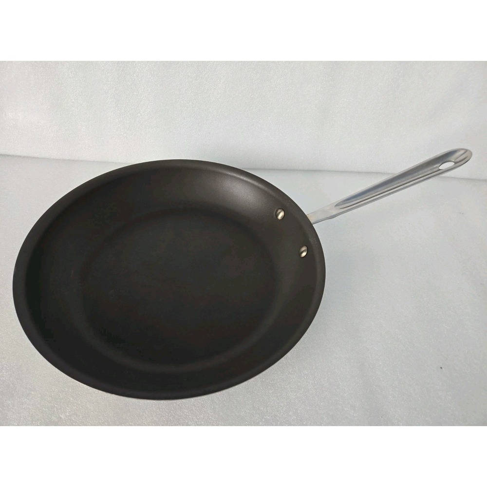All-Clad D5 polished 5-Ply Nonstick‎ 12 inch Fry Pan